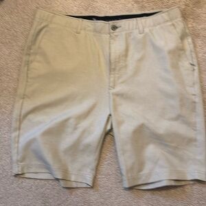 Pebble beach golf shorts size 38
